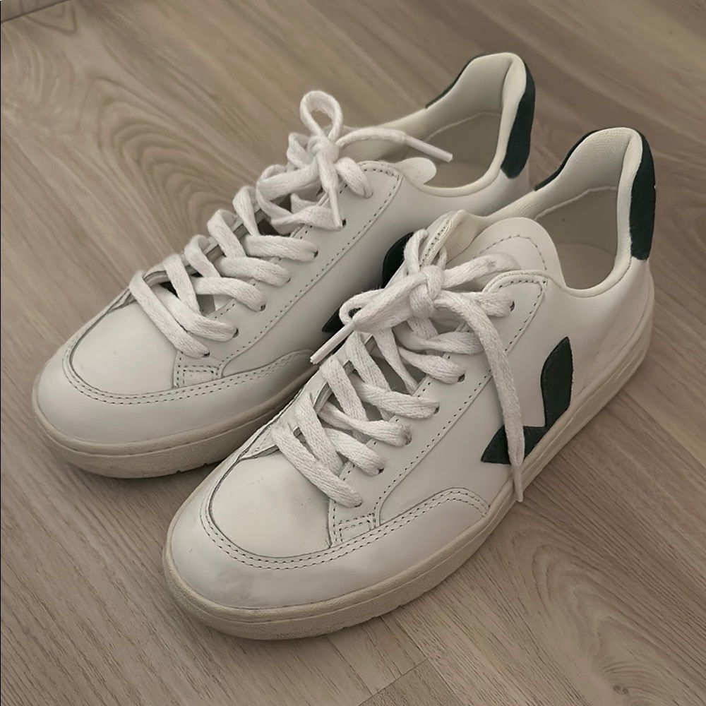 Veja White and Green Women's Sneakers